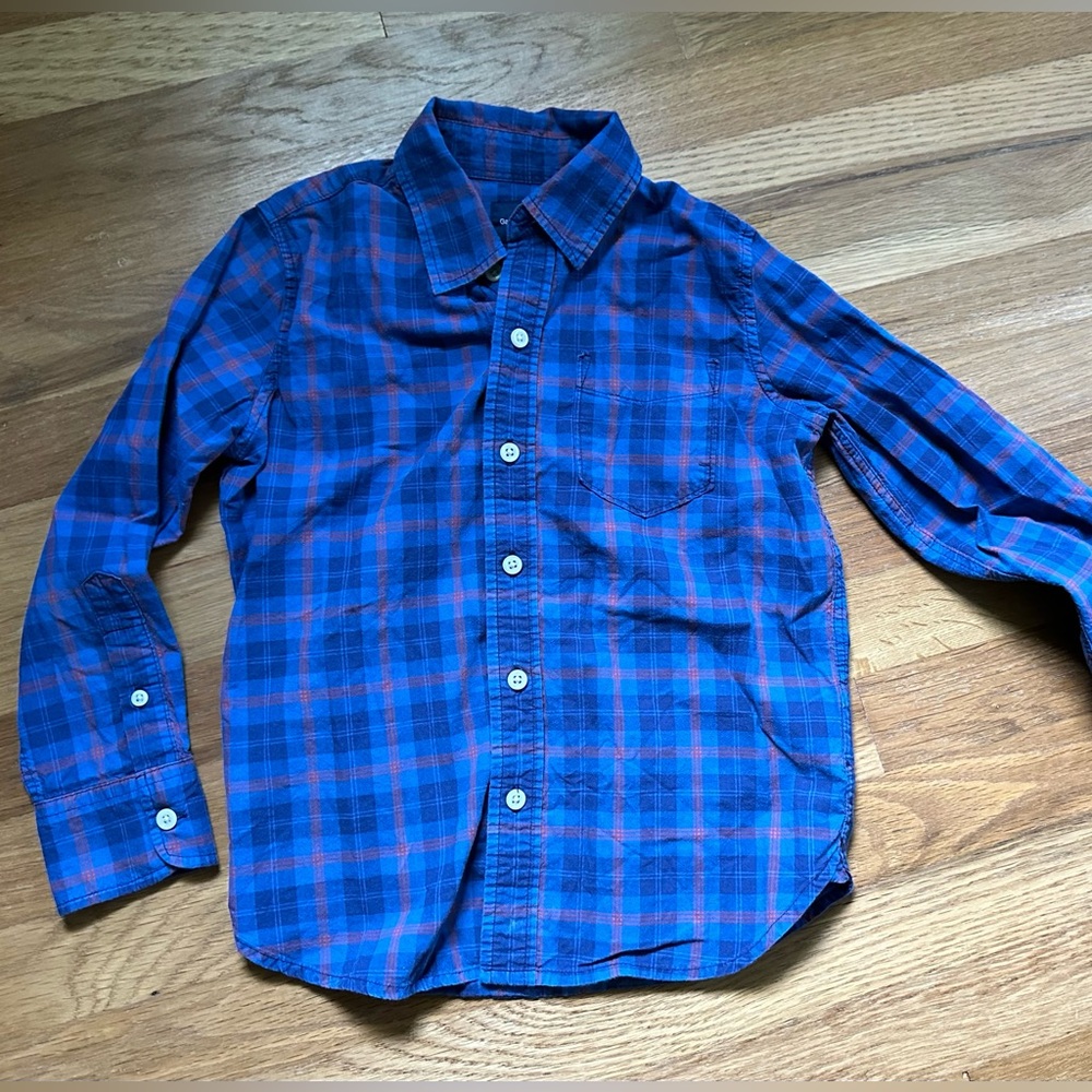 Gap Kids long sleeve button down blue plaid shirt casual dress boy’s size 6-7